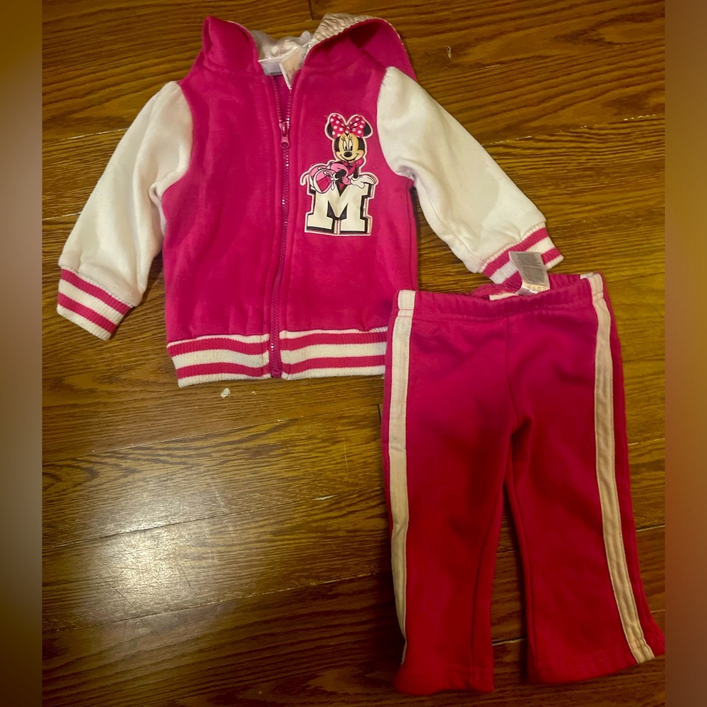 Girls Minnie Mouse Sweatsuit